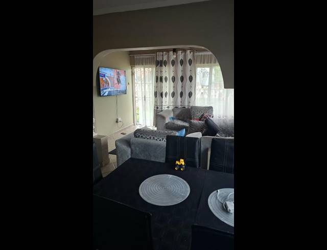 2 BEDROOM PROPERTY TO RENT IN HAVENSIDE